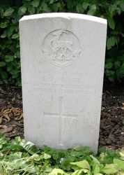 2.grave for ej pratt